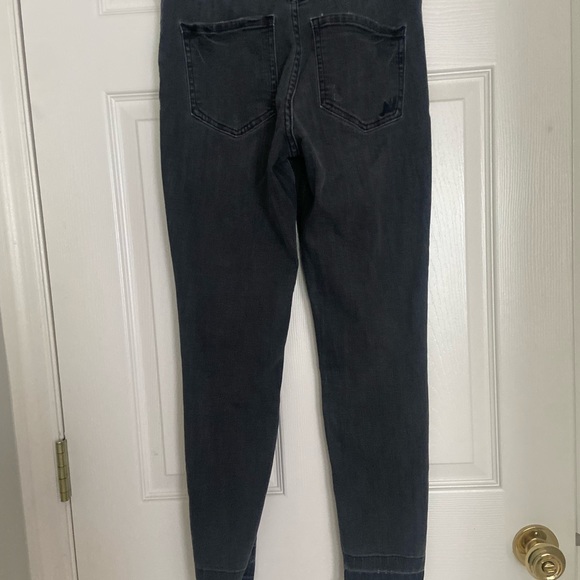 Express Jeans High Rise Black Distressed Ankle Legging, Size 4 Regular - Picture 4 of 6